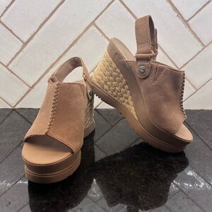 UGG Women's Tan suede Wedge Sandals